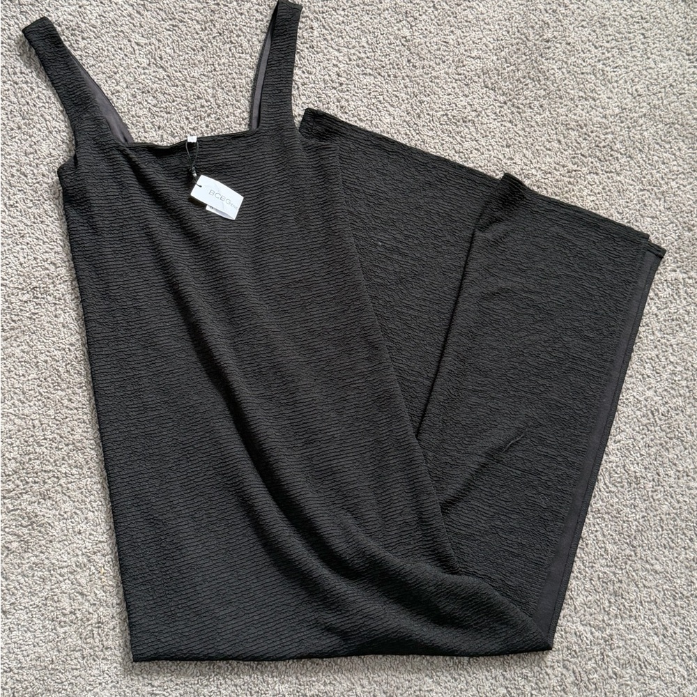 BCBGeneration Textured Black square neck maxi dress size medium
